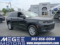 2025 Jeep Grand Cherokee LAREDO X 4X4 Sport Utility