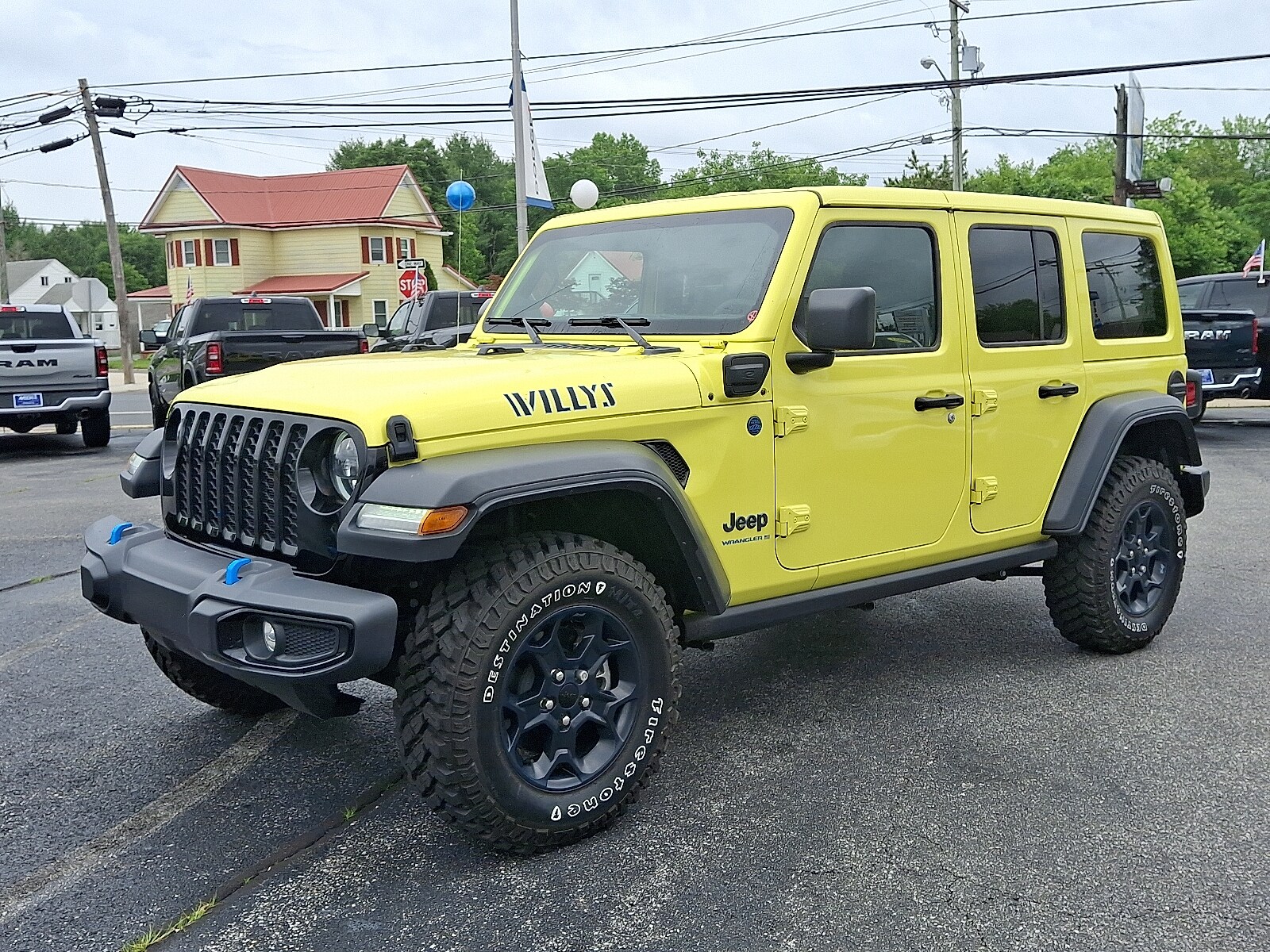 2023 Jeep Wrangler 4xe Willys photo 3