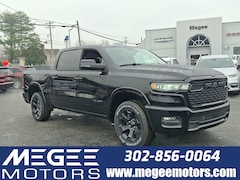 2026 Ram 1500 BIG HORN CREW CAB 4X4 5'7 BOX Pickup