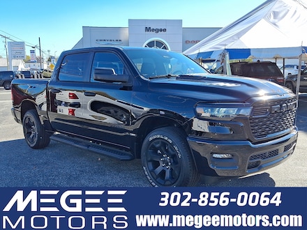 2025 Ram 1500 Tradesman Crew Cab 4x4 5'7 Box Pickup