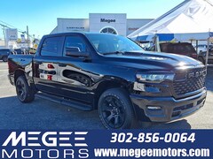 2025 Ram 1500 Tradesman Crew Cab 4x4 5'7 Box Pickup
