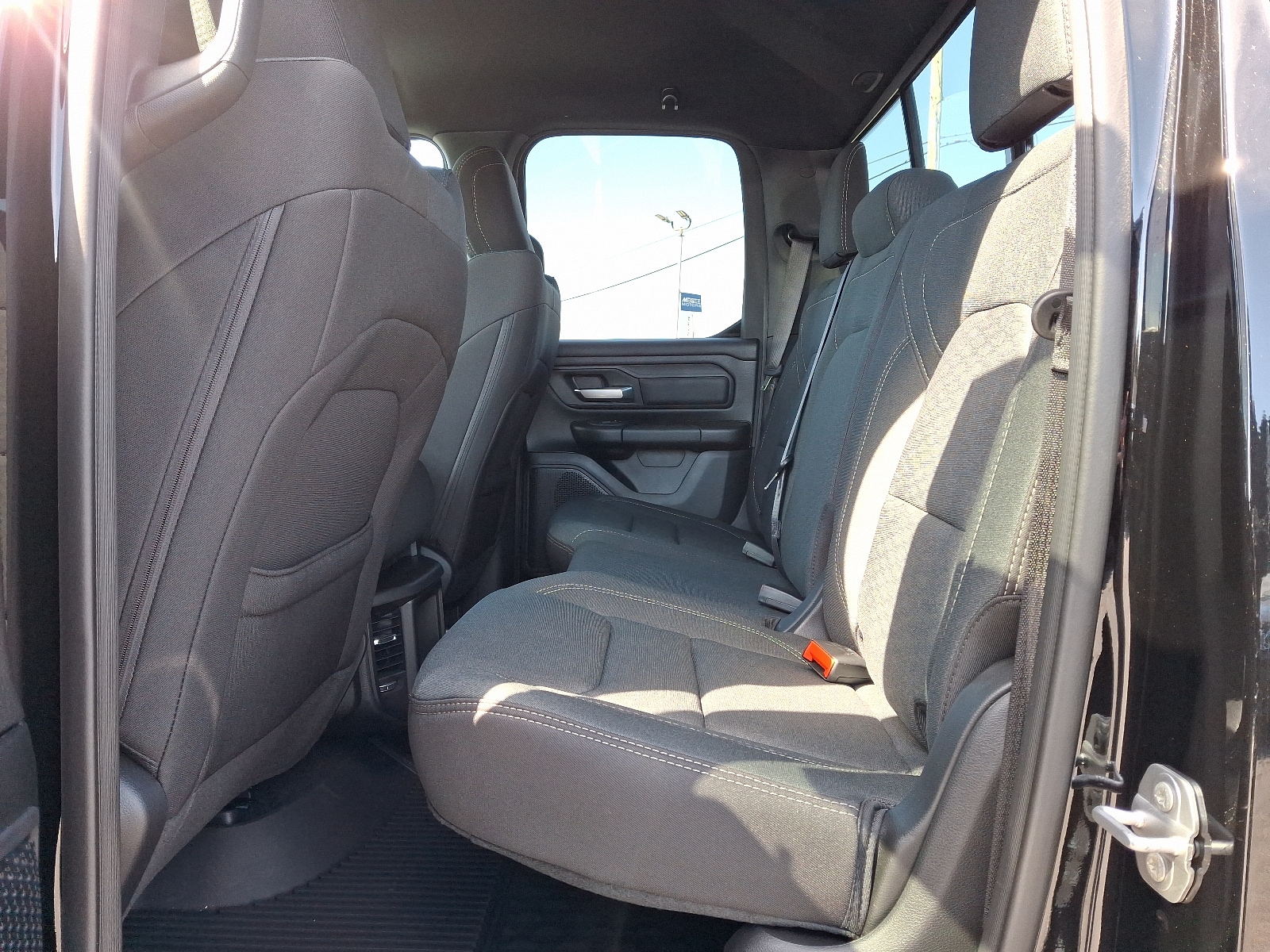 2025 RAM 1500 Tradesman - Photo 10