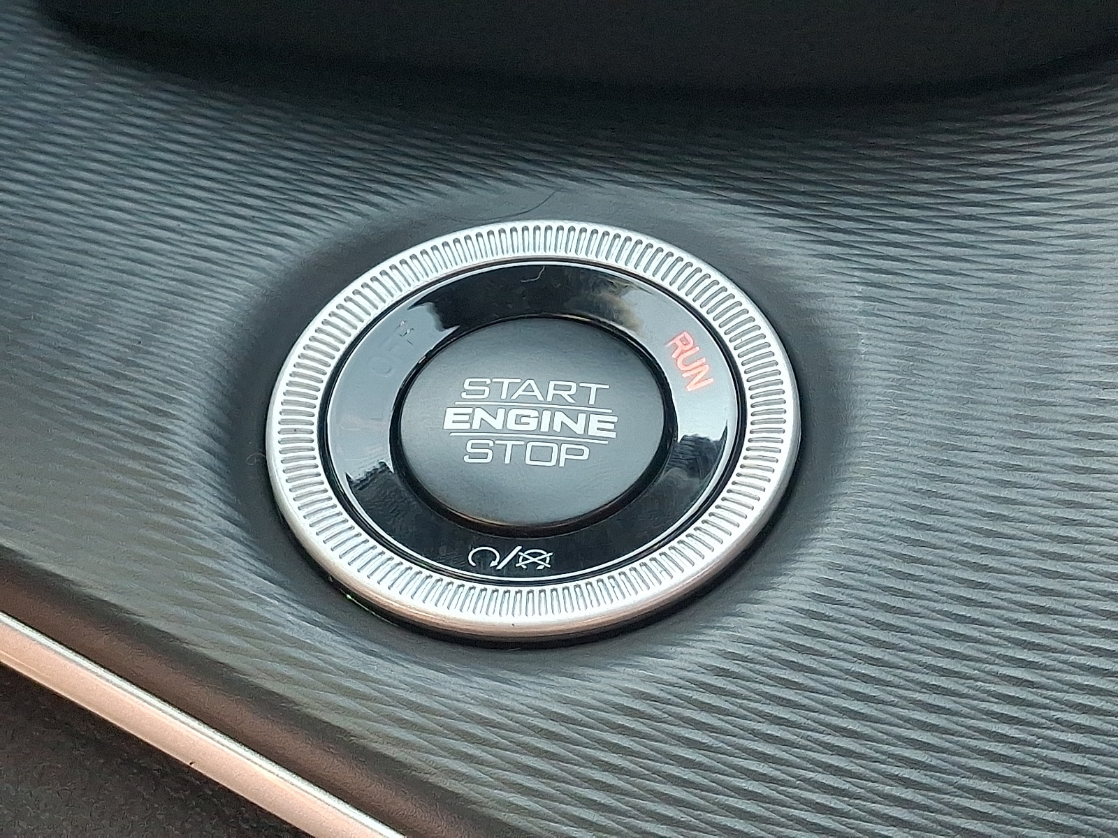 2025 Jeep Grand Cherokee Laredo - Photo 19