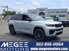 2026 Jeep Grand Cherokee SUMMIT 4X4 Sport Utility