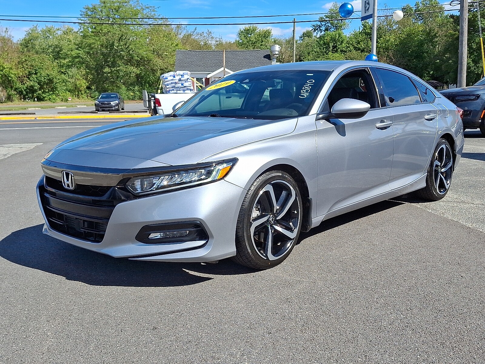2019 Honda Accord Sport 2.0T photo 3