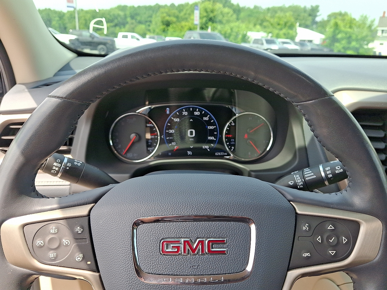2021 GMC Acadia Denali - Photo 19