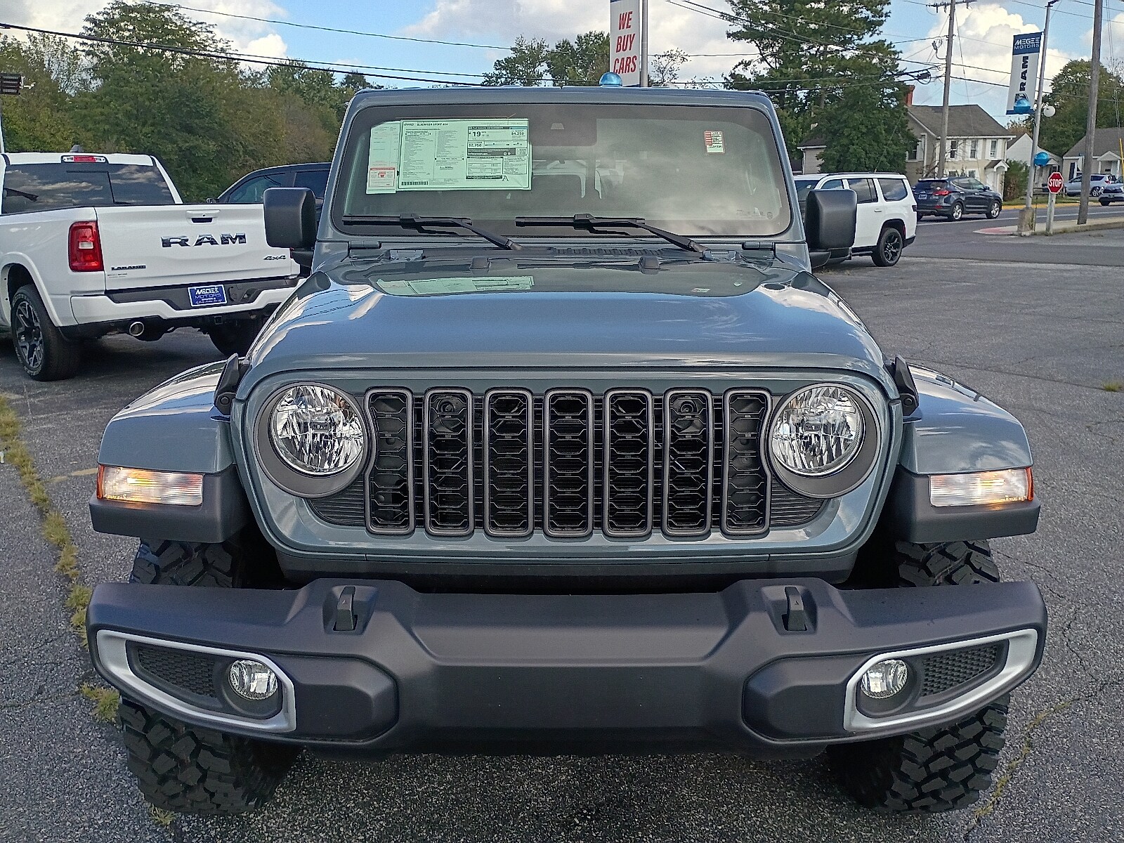2025 Jeep Gladiator Sport photo 2