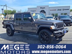 2024 Jeep Gladiator Nighthawk Crew Cab Pickup