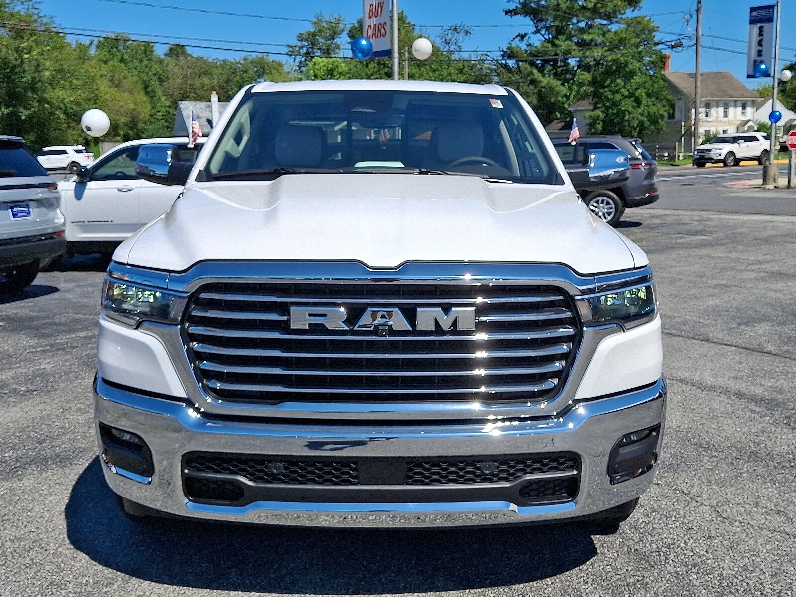 2026 Ram 1500 Laramie photo 2