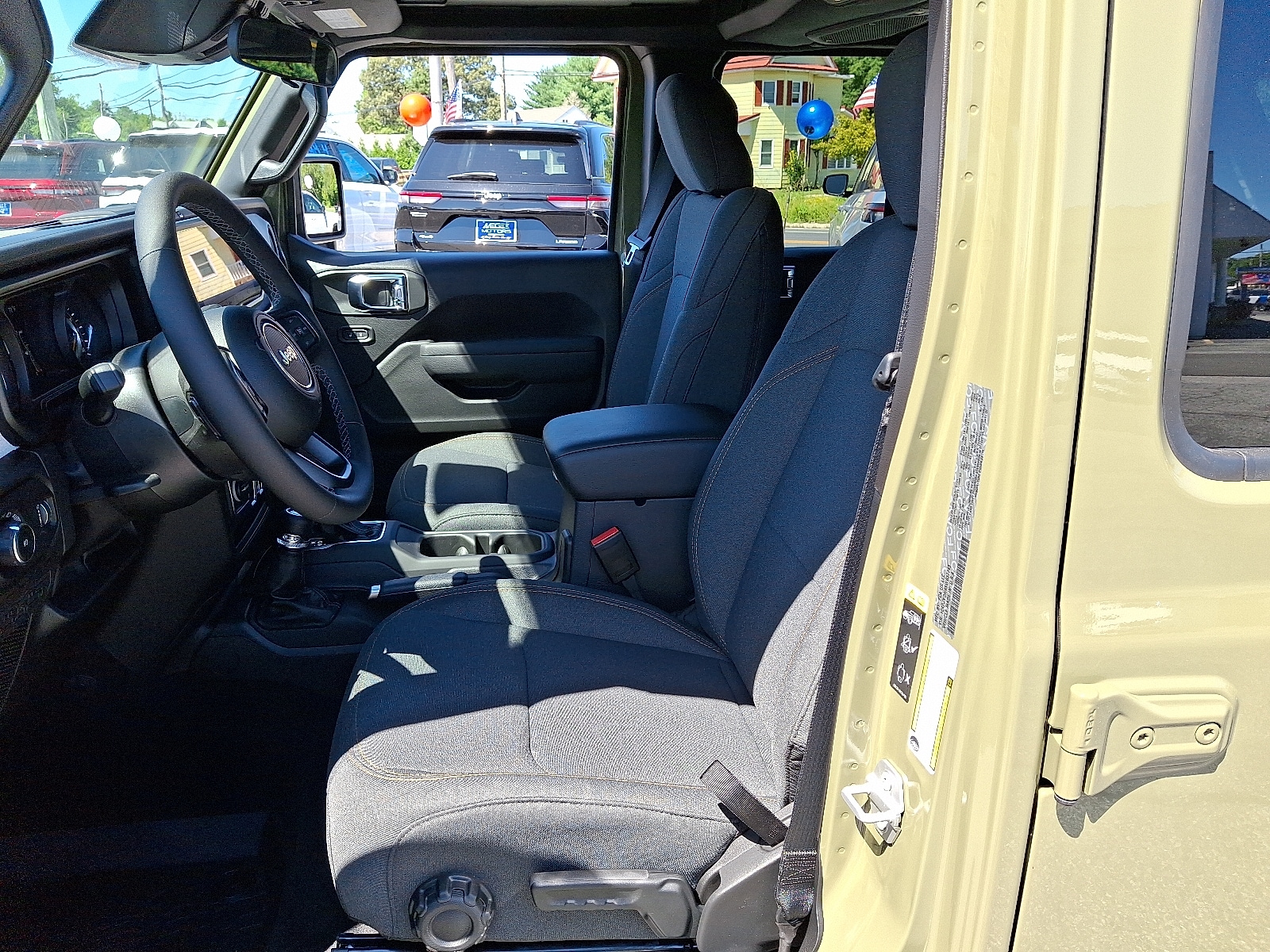 2025 Jeep Wrangler 4-Door Sport S - Photo 13