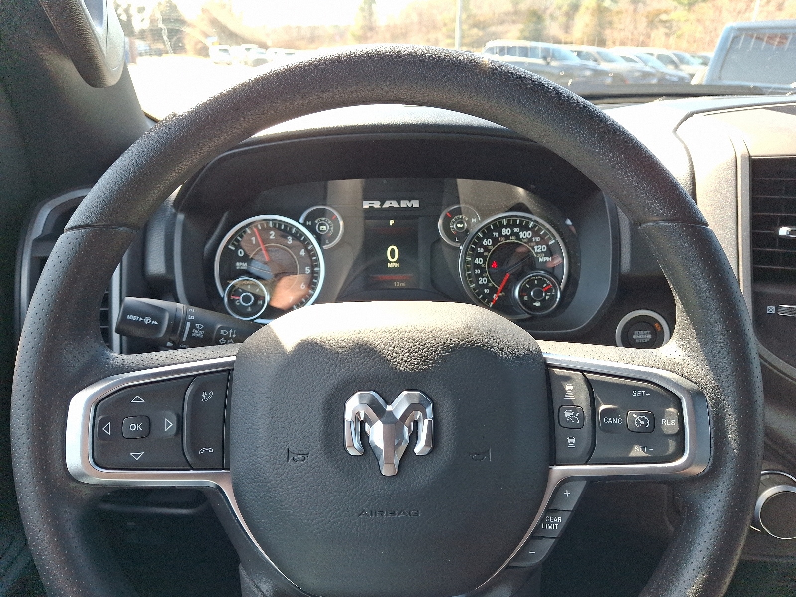 2025 RAM 1500 Tradesman - Photo 17