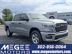 2025 Ram 1500 BIG HORN CREW CAB 4X4 5'7 BOX Pickup