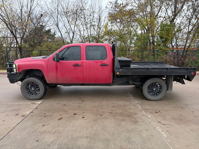 2012 Chevrolet Silverado 2500HD LT photo 2