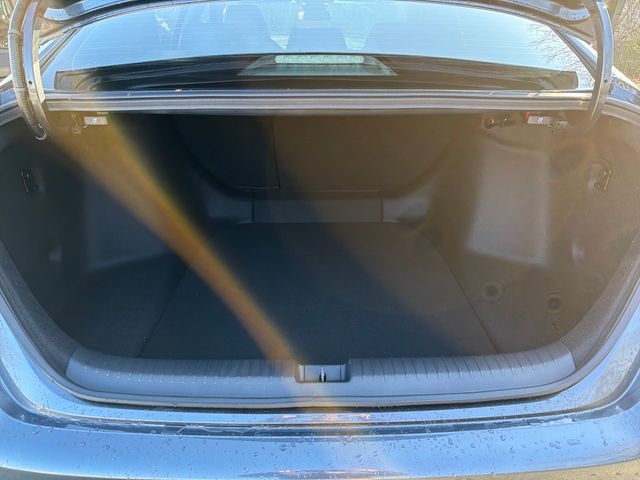 2025 Honda Accord SE - Photo 23