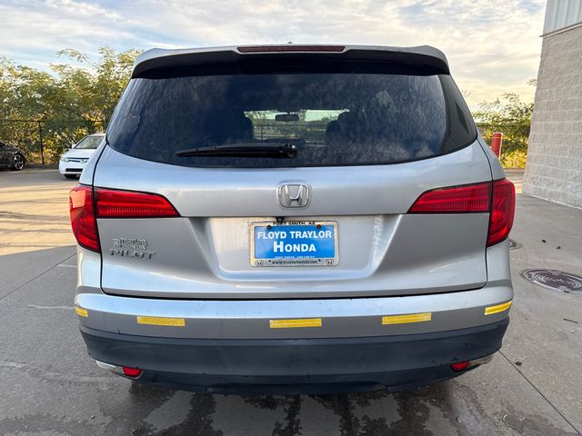 2016 Honda Pilot EX-L photo 4