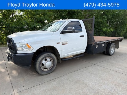 2015 Ram 3500 Chassis Tradesman/SLT Truck Regular Cab