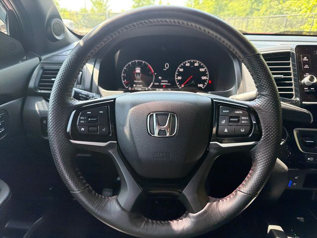 2024 Honda Ridgeline Black Edition - Photo 17