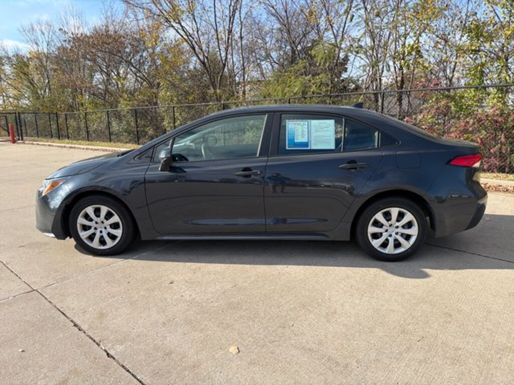 Used 2024 Toyota Corolla LE Sedan