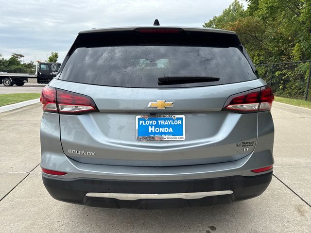 2024 Chevrolet Equinox photo 3