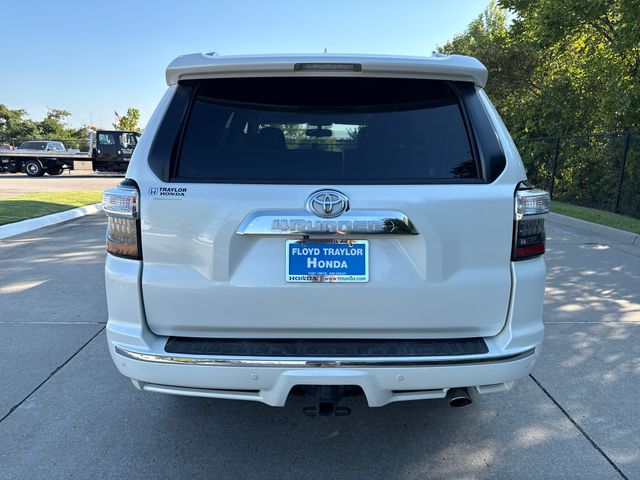 2014 Toyota 4Runner Limited photo 4