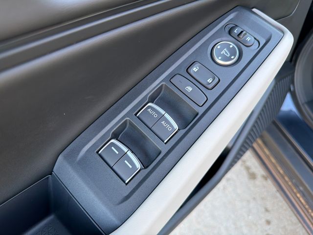 2025 Honda Accord SE - Photo 11