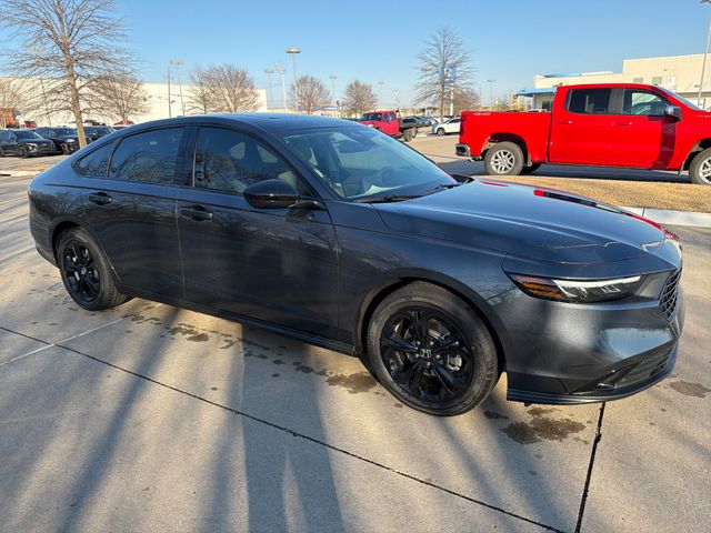 2025 Honda Accord SE - Photo 7