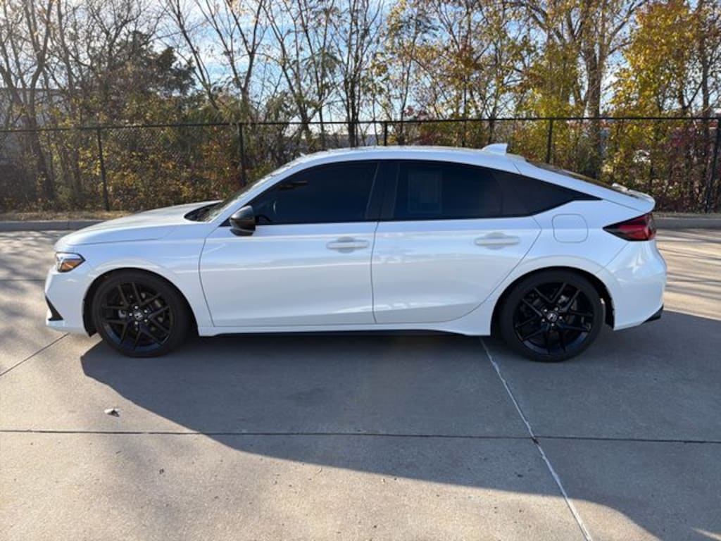 Used 2024 Honda Civic Sport Hatchback
