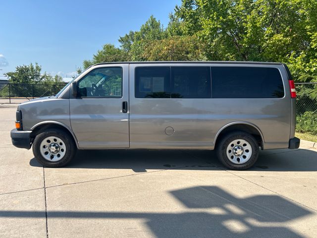 1GNSGBF45C1198848