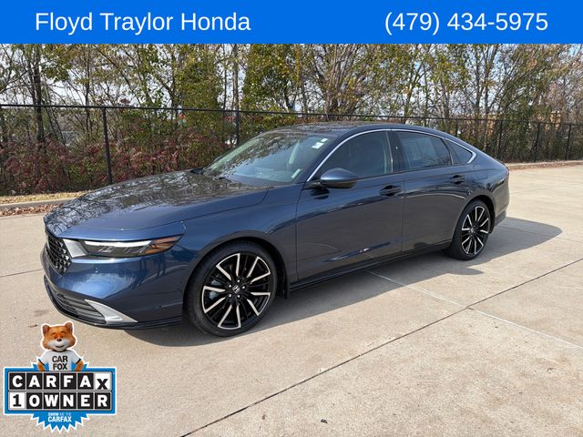 2025 Honda Accord Hybrid Touring's photo