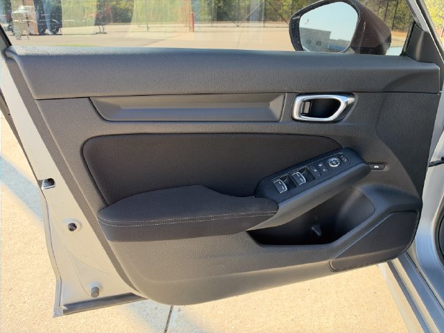 2025 Honda Civic Sport - Photo 12