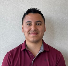 Staff member Dennis Florez from ID_f95cd90c7bb0