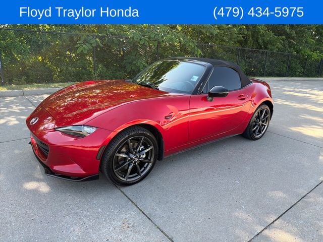 2016 Mazda MX-5 Miata Club's photo