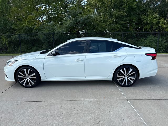2020 Nissan Altima 2.5 SR photo 2