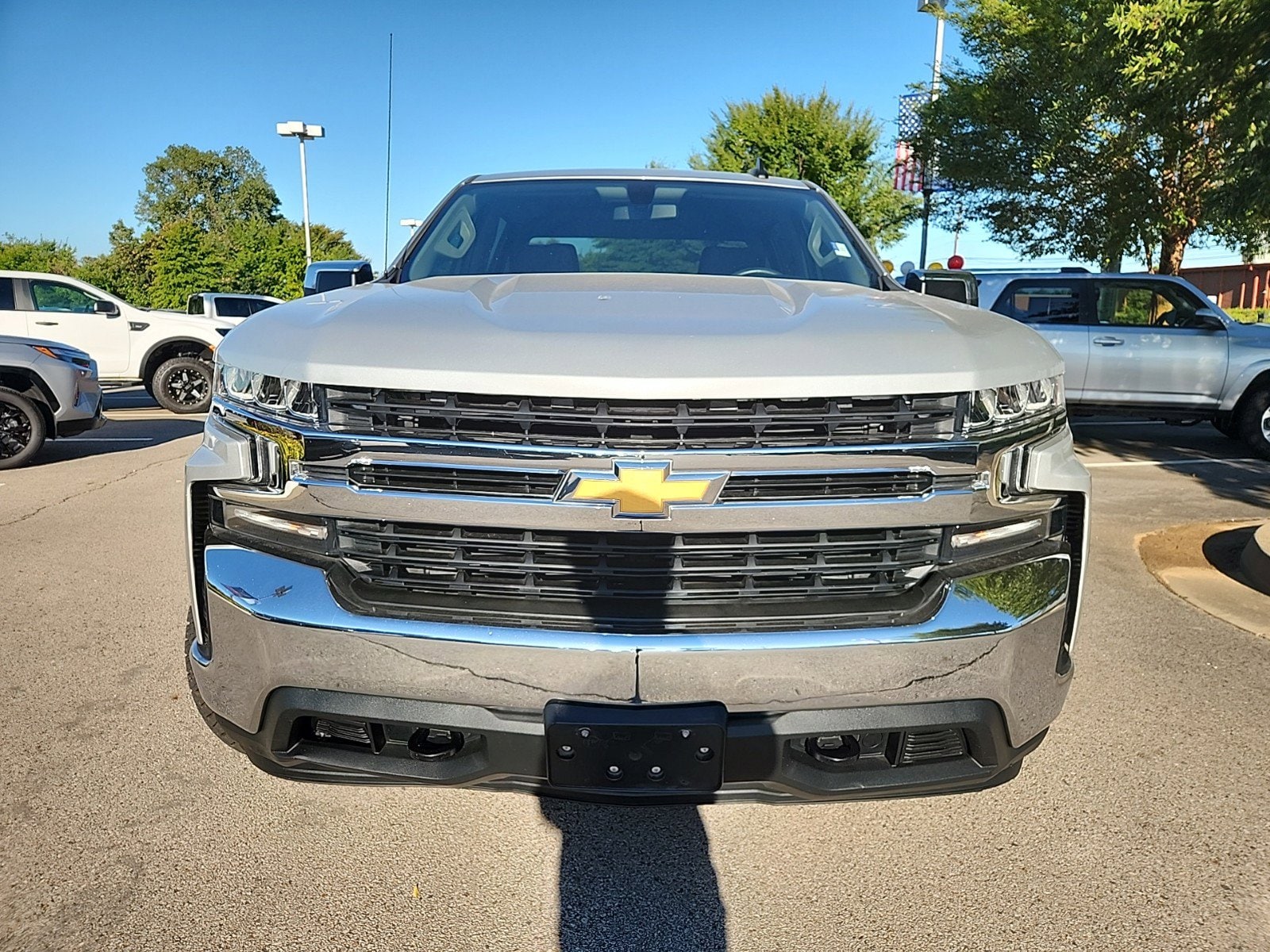 Used 2019 Chevrolet Silverado 1500 LT with VIN 1GCPYDEK2KZ360894 for sale in Fort Smith, AR