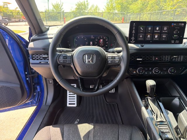 2025 Honda Accord Hybrid Sport - Photo 16