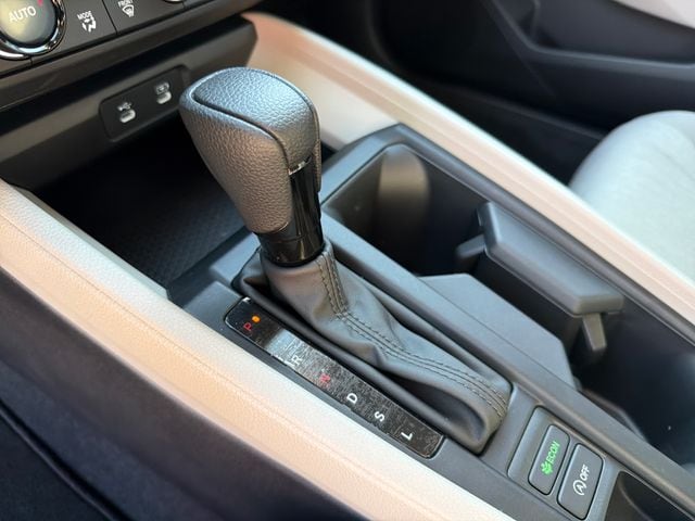 2025 Honda Accord SE - Photo 24