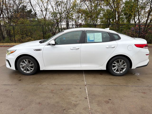 2019 Kia Optima LX S photo 2