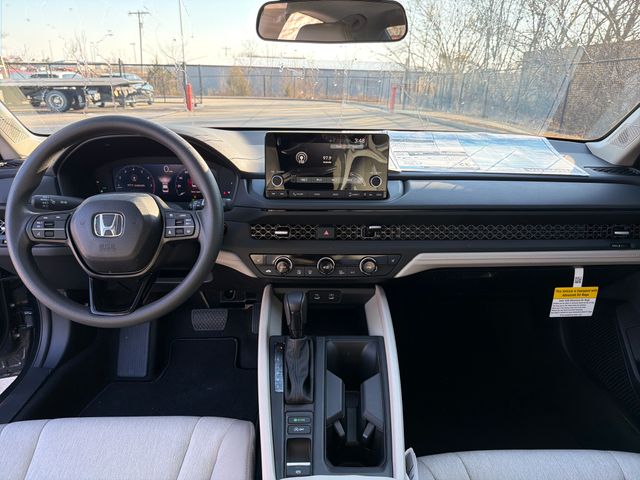 2025 Honda Accord SE - Photo 12