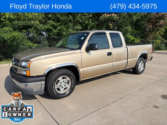 2004 Chevrolet Silverado 1500 LS Extended Cab SWB's photo