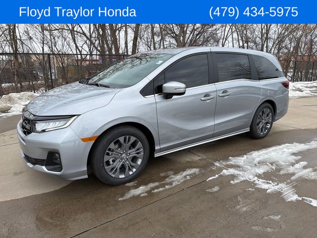 2026 Honda Odyssey Touring's photo