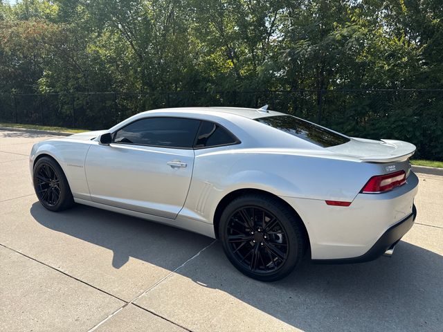 2014 Chevrolet Camaro 2LT photo 3