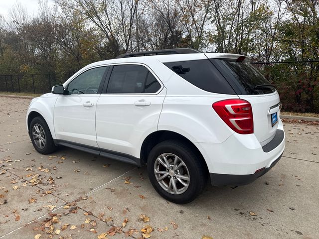2016 Chevrolet Equinox LT photo 2