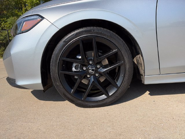2025 Honda Civic Sport - Photo 9