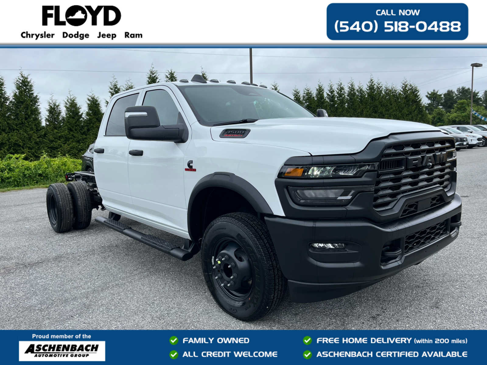 2026 Ram 3500 Chassis Cab TRADESMAN CREW CAB CHASSIS 4X4 60' CA Pickup