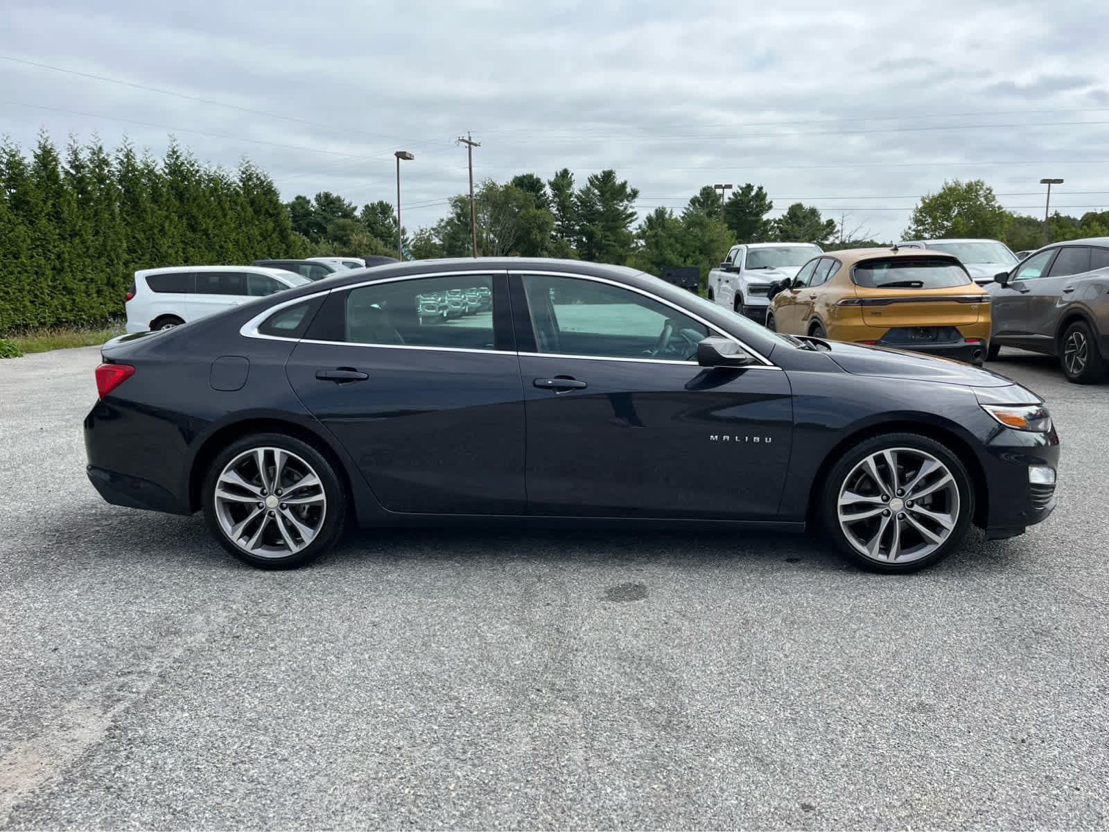Used 2023 Chevrolet Malibu 1LT with VIN 1G1ZD5ST0PF135236 for sale in Floyd, VA