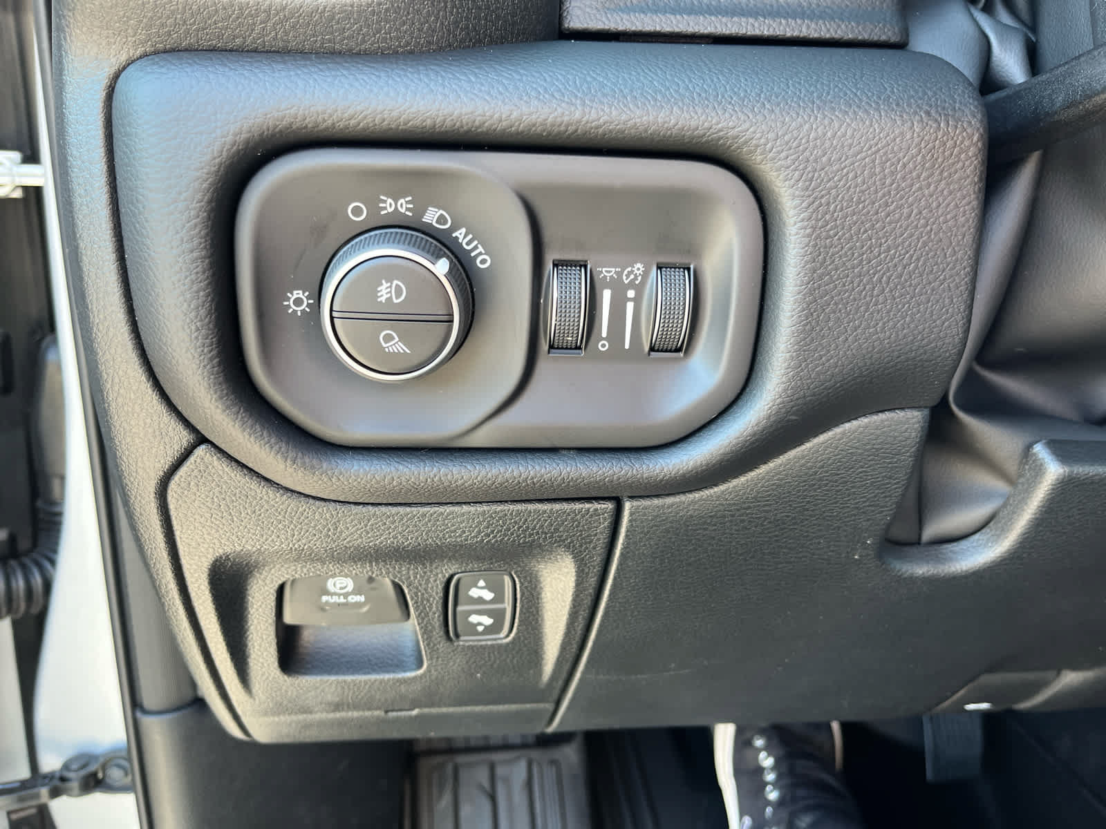 2026 RAM 1500 Big Horn/Lone Star - Photo 11