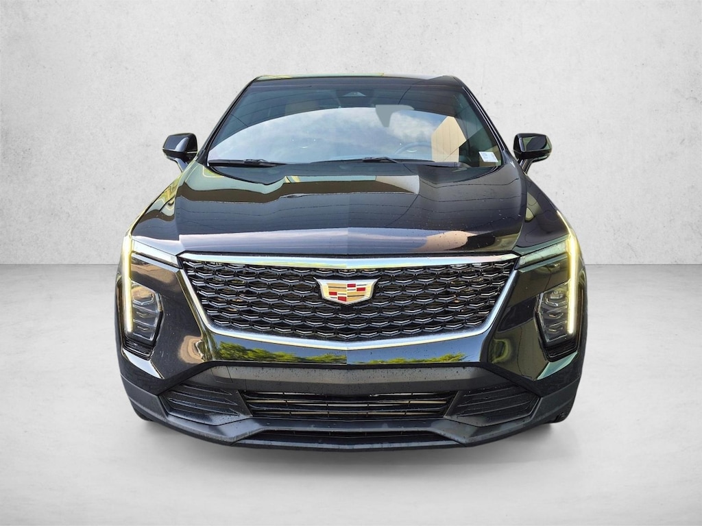 Used 2024 Cadillac XT4 FWD Luxury Sport Utility