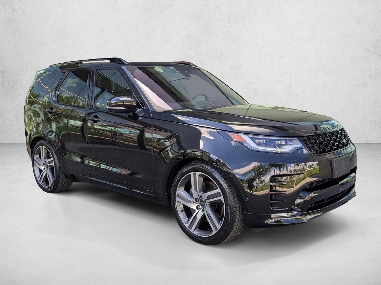 2022 Land Rover Discovery HSE R-Dynamic photo 2