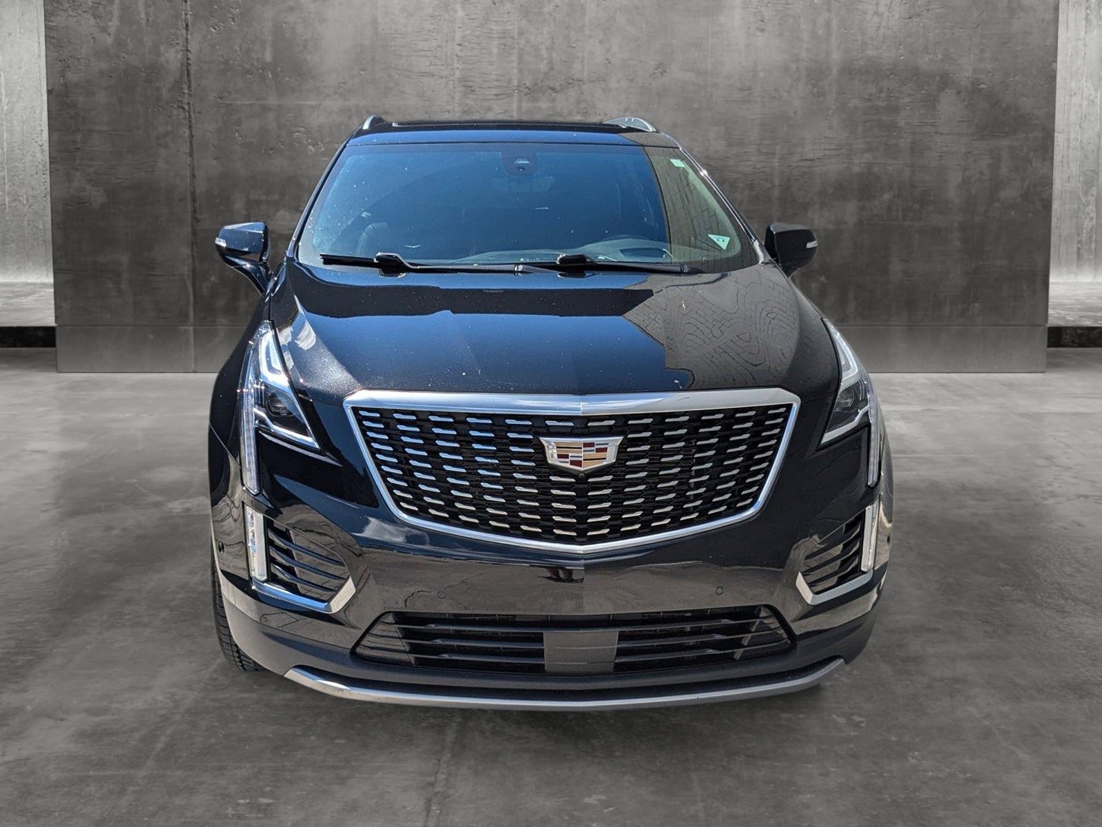 Used 2021 Cadillac XT5 Premium Luxury with VIN 1GYKNCRS7MZ128991 for sale in Pompano Beach, FL