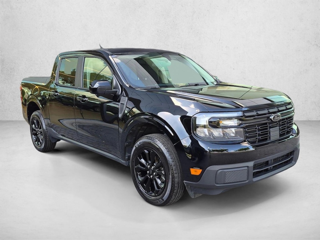 Used 2024 Ford Maverick LARIAT Crew Cab Pickup